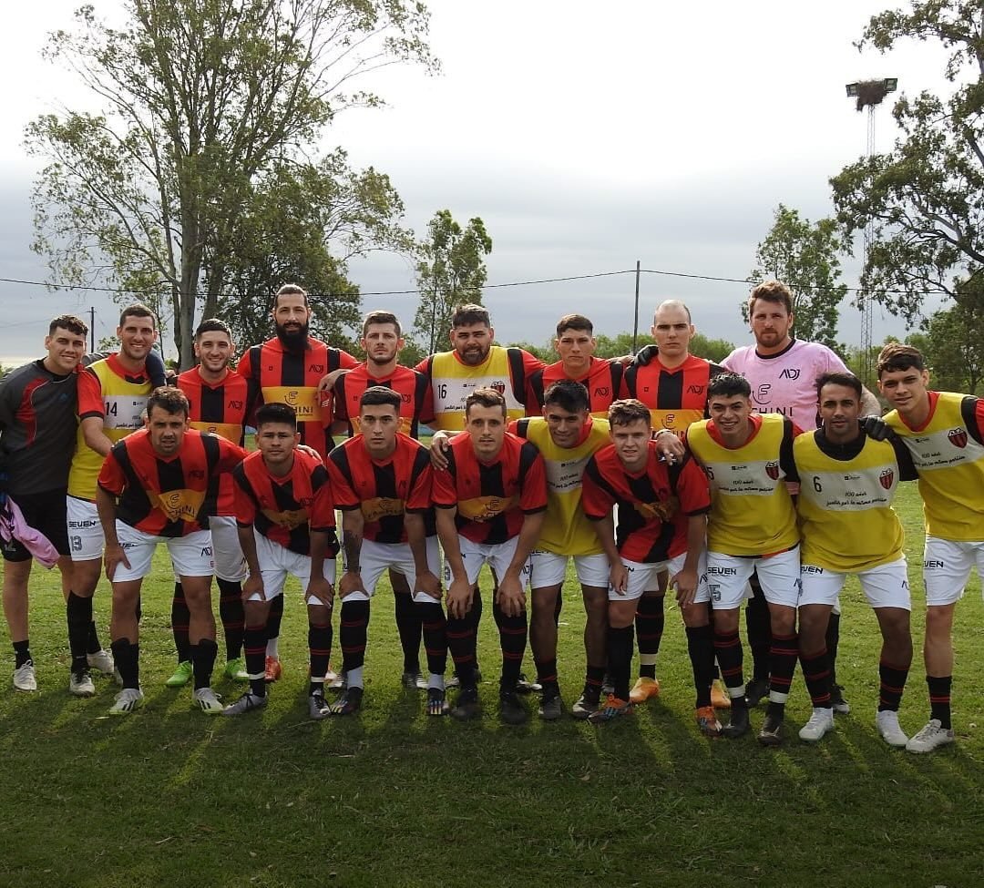 Juventud de Esperanza en el Torneo Regional Federal Amateur.